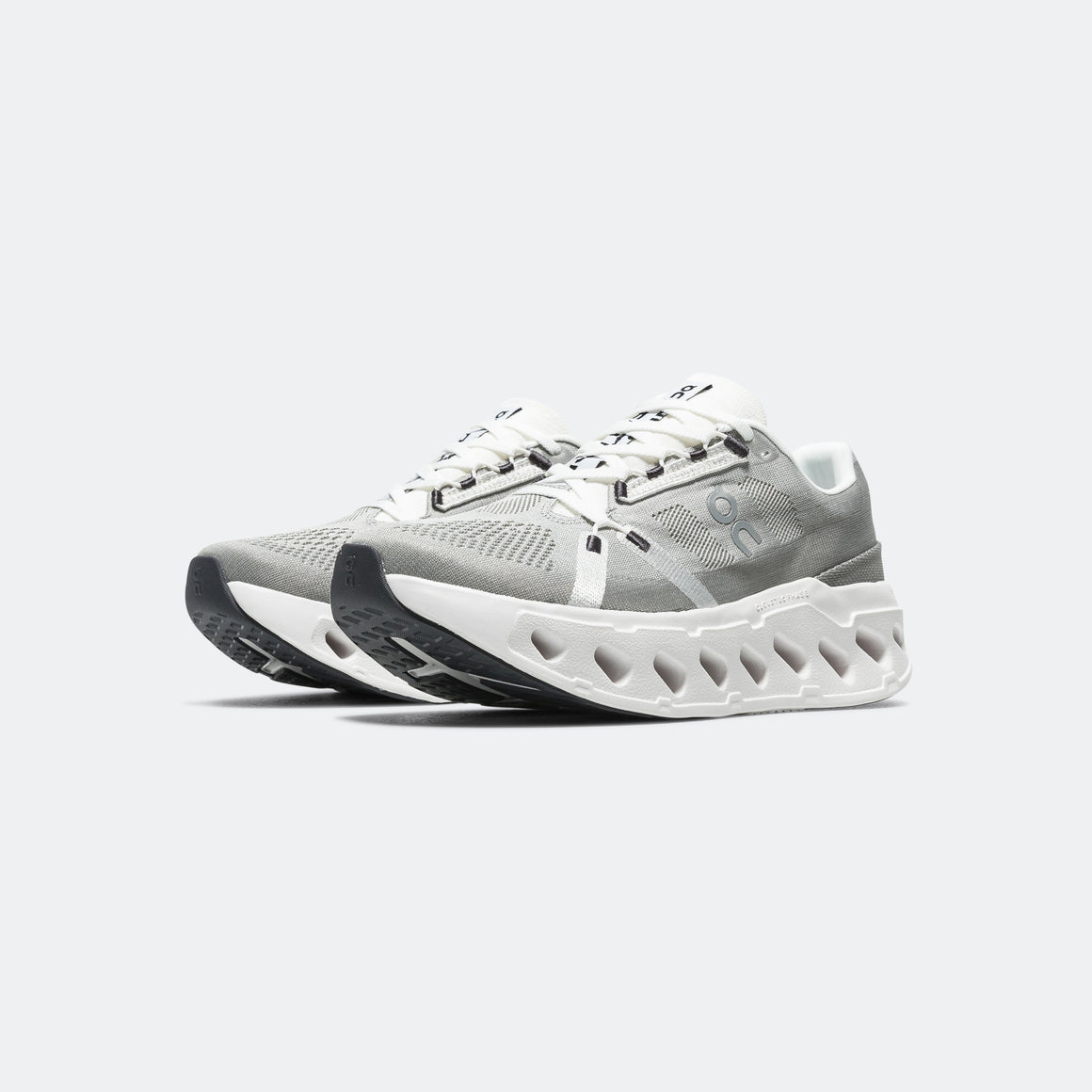 On Running - Womens Cloudeclipse - Alloy/White - Up There Athletics