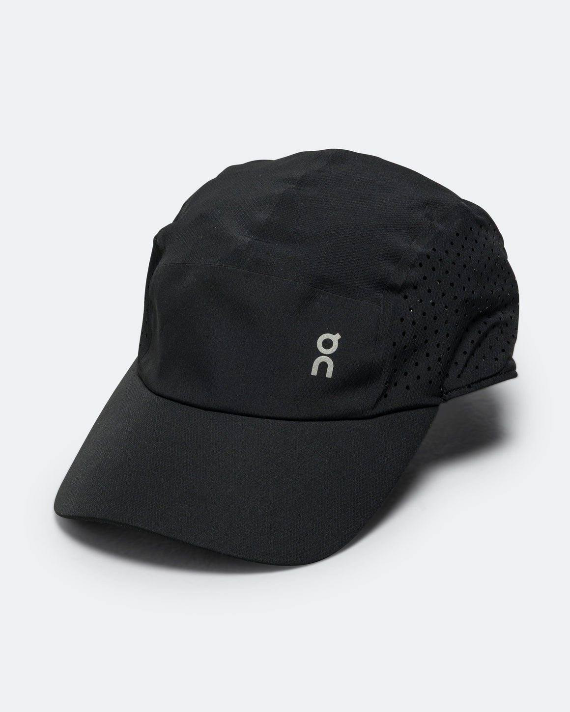 On Running - Lightweight Cap - Black - Up There Athletics