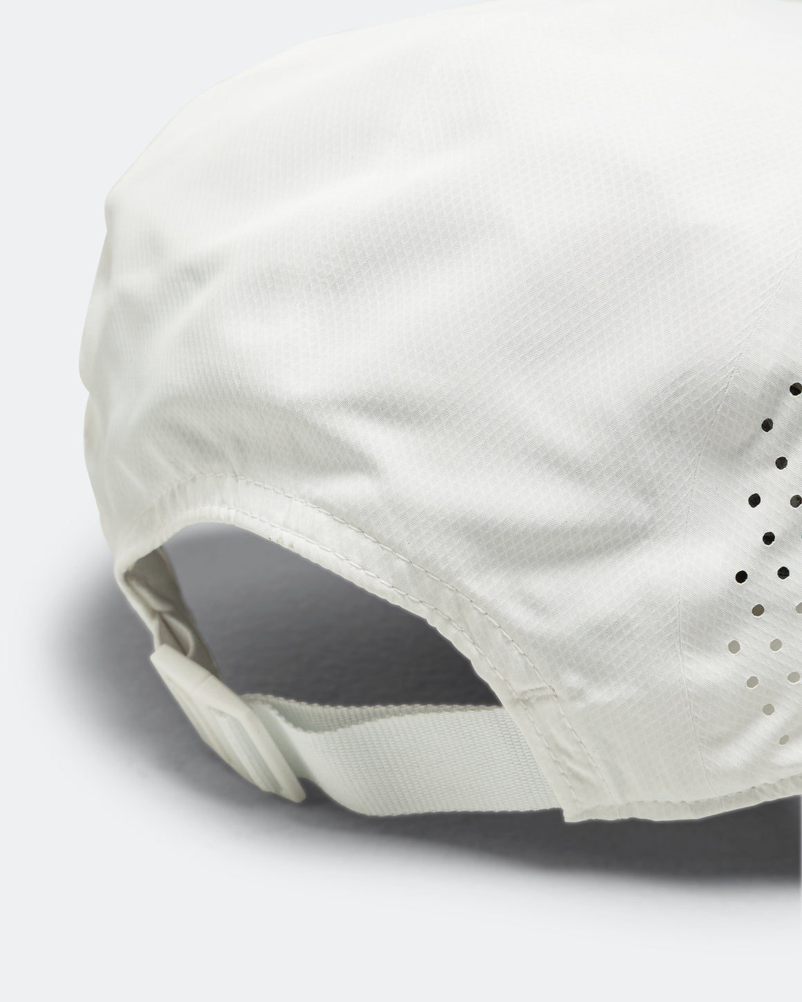 On Running - Lightweight Cap - White - Up There Athletics