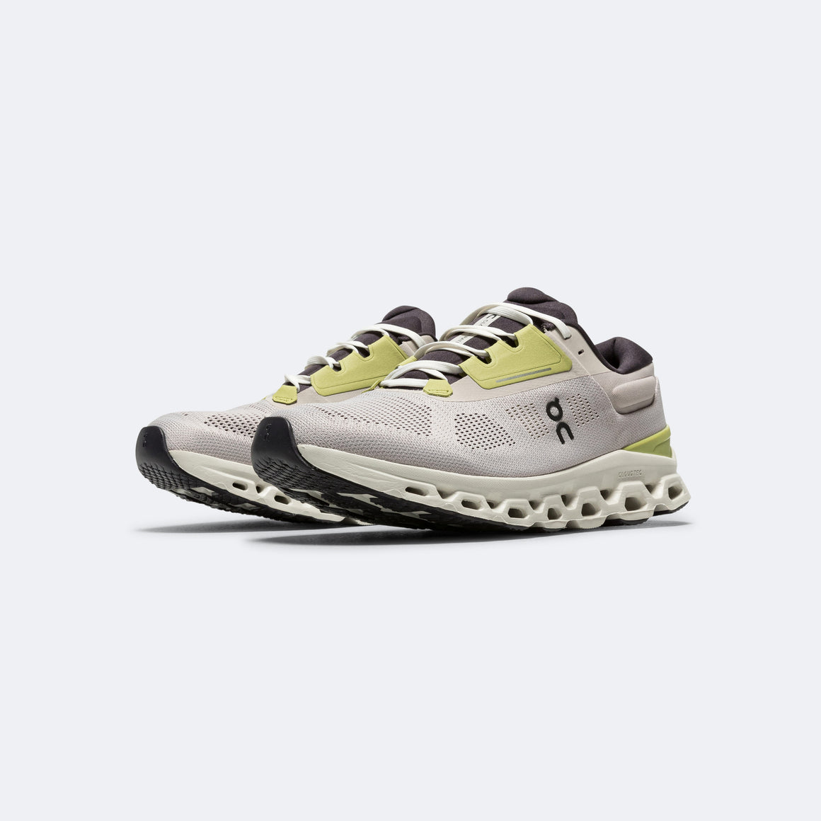 On Running - Mens Cloudstratus 3 - Pearl/Ivory - Up There Athletics