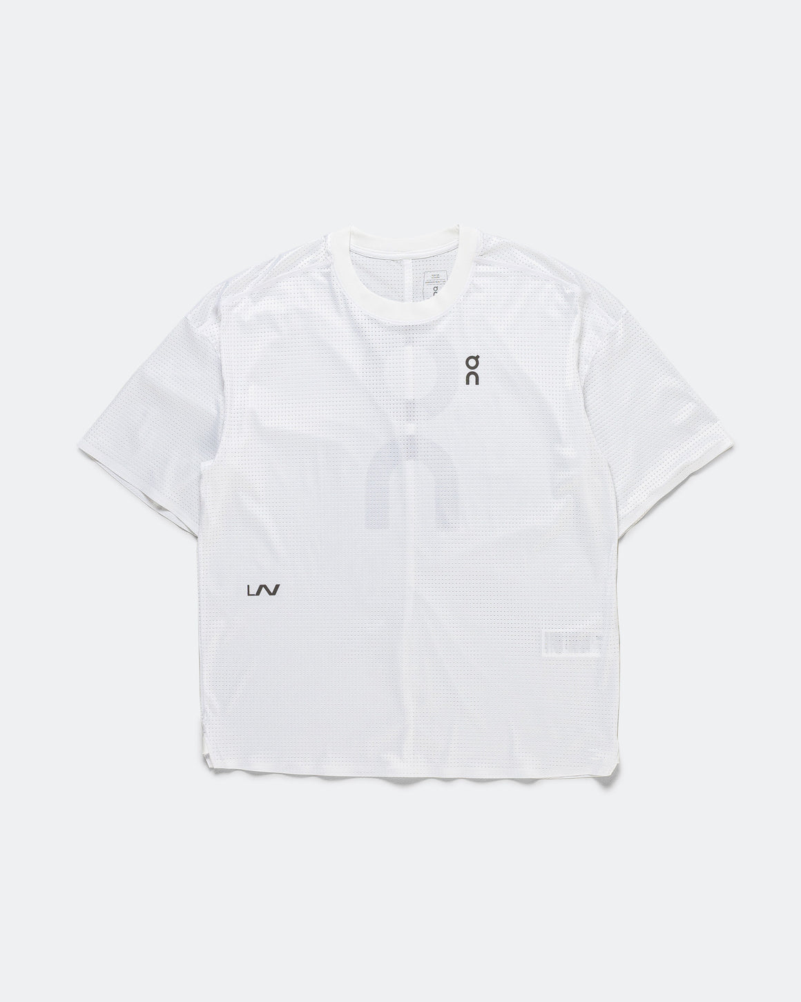 On Running - Oversize Run-T LN1 - White - Up There Athletics