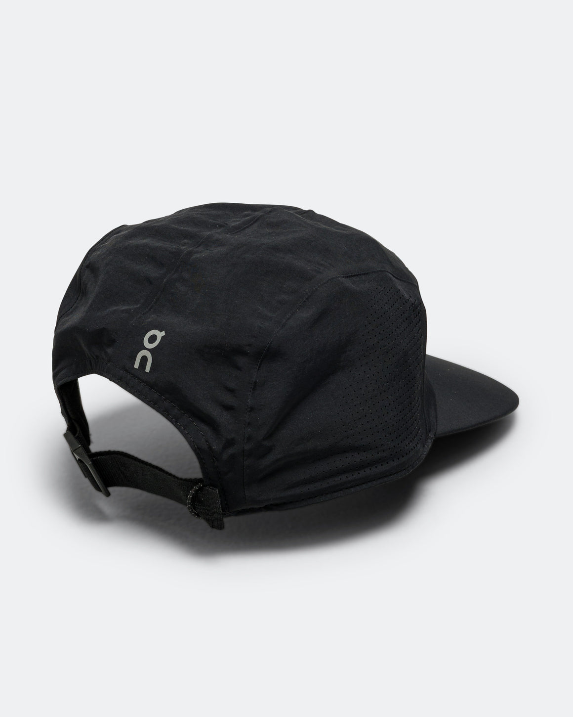 On Running - Performance Cap - Black - Up There Athletics