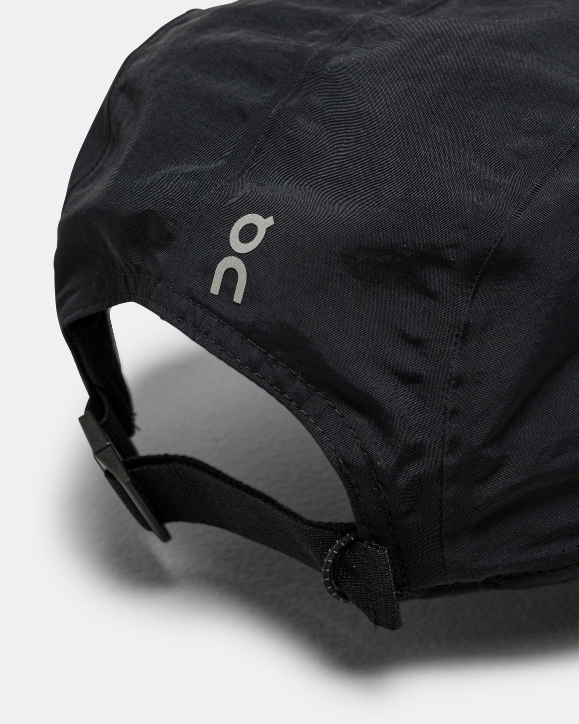 On Running - Performance Cap - Black - Up There Athletics