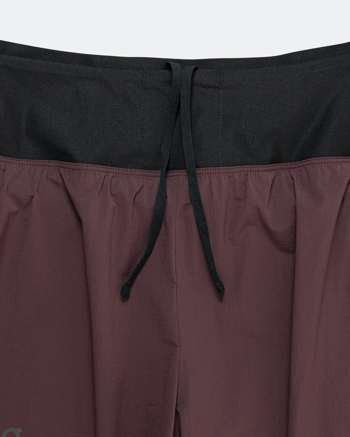 On Running - Womens Zero 2-in-1 Shorts - Urchin/Black - Up There Athletics