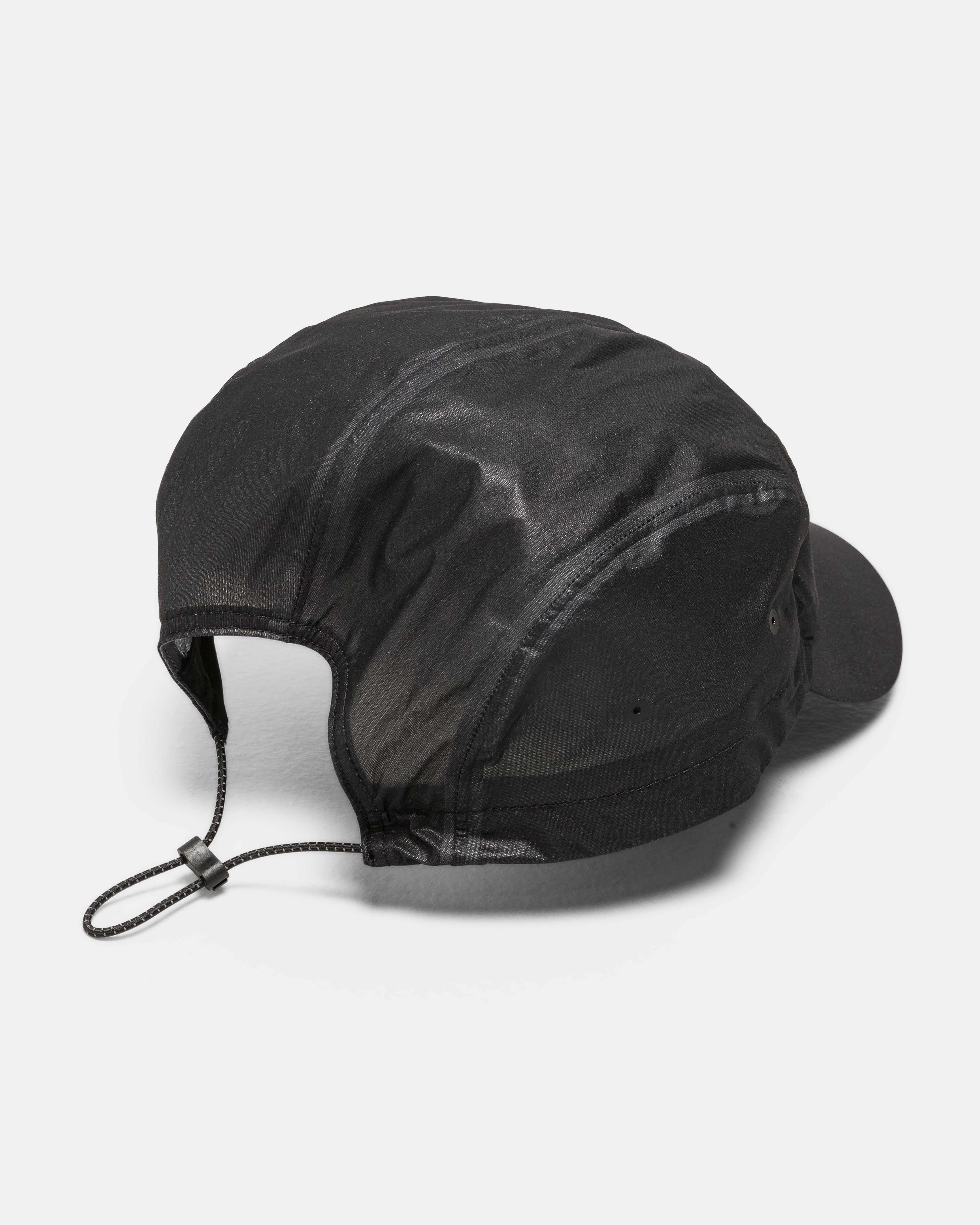 Optimistic Runners - Light Symbol Cap - Black | Up There Athletics