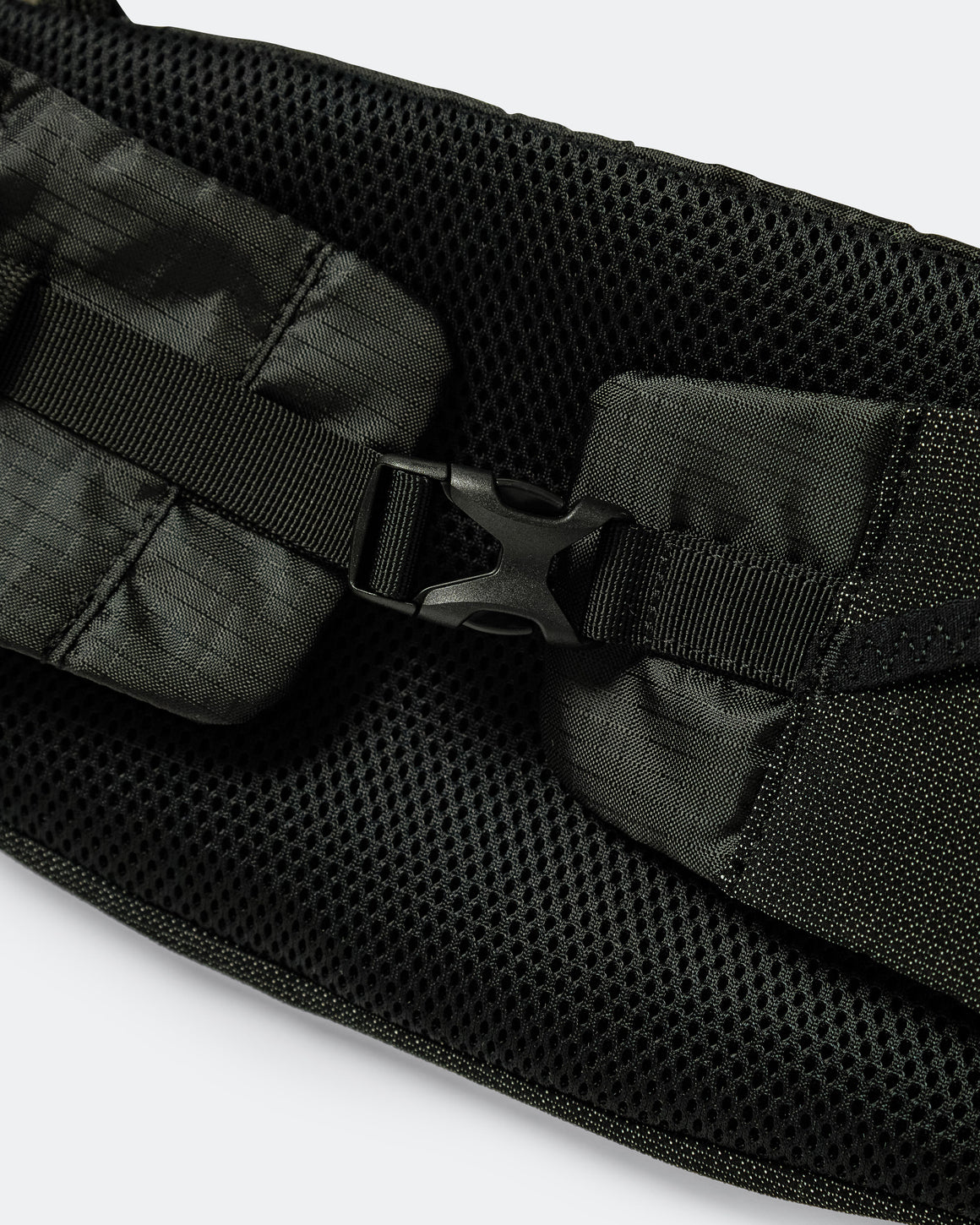 Portal - Boarders Cargo Belt - Black Beauty - Up There Athletics
