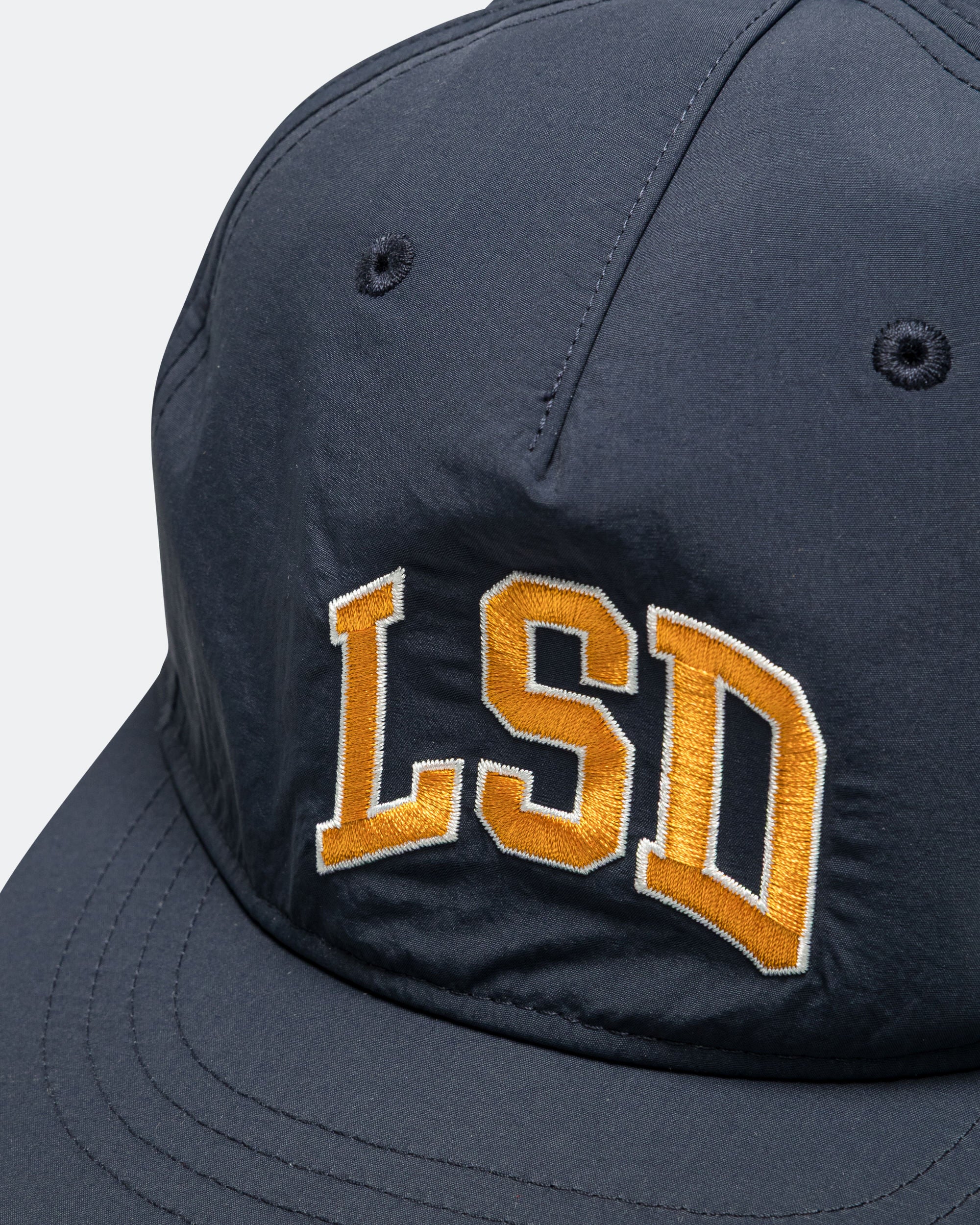 Satisfy - FliteSilk 5 Panel Pinch Cap - Navy | Up There Athletics