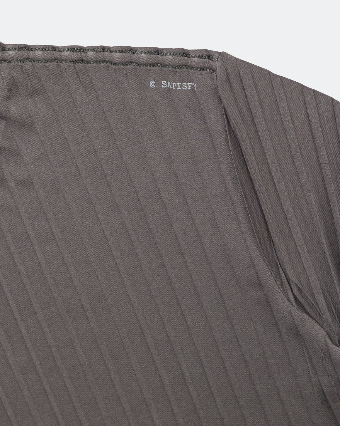 Satisfy - Womens AuraLite Pleated T-Shirt - Granite Grey - Up There Athletics