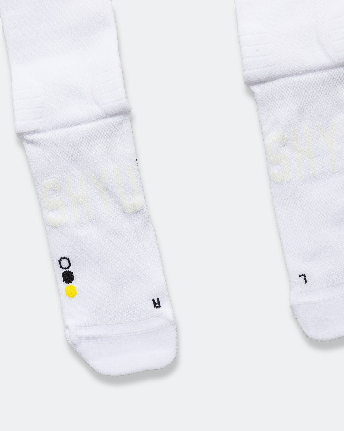 Shyu - Half Crew Racing Socks - White/Black-Honey - Up There Athletics