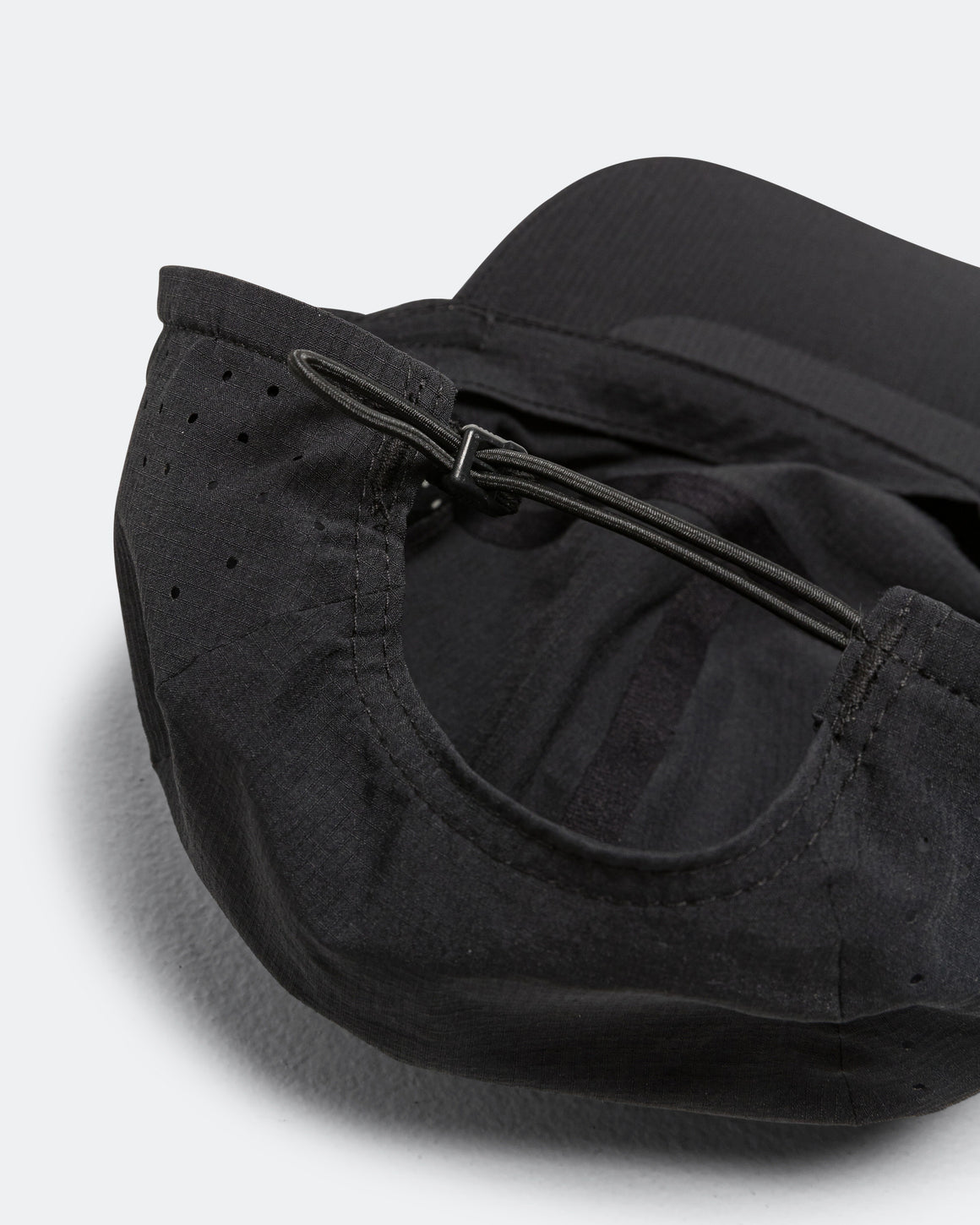 Soar - Run Cap 2.0 - Black - Up There Athletics