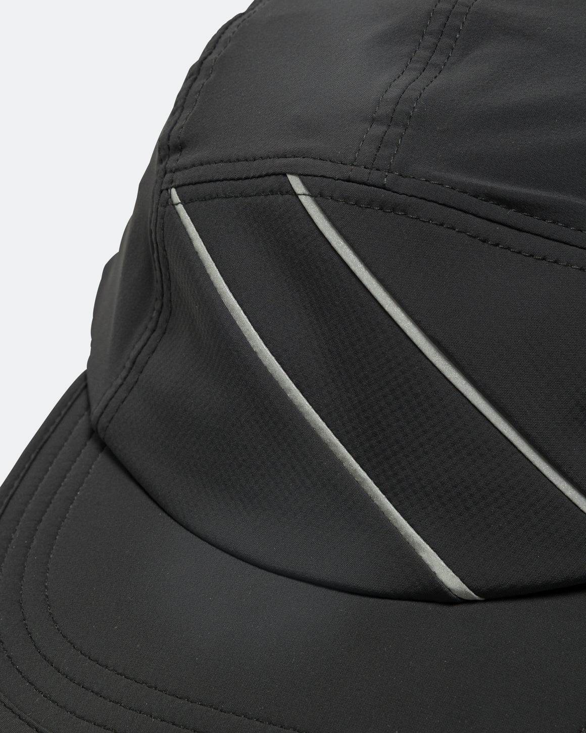Tracksmith - Session Hat - Black/Silver - Up There Athletics